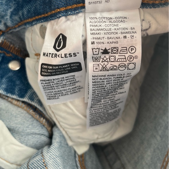 NWT Levi’s 501 90’s jeans light wash 27 - Picture 12 of 14
